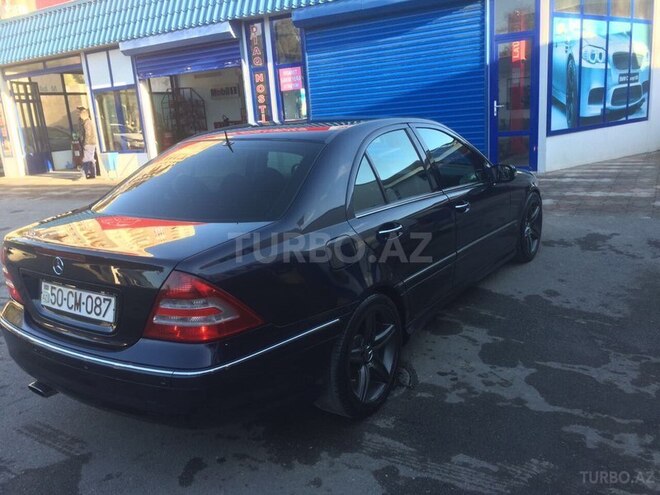 Mercedes C 320 2004, 240,000 km - 3.2 л - Sumqayıt