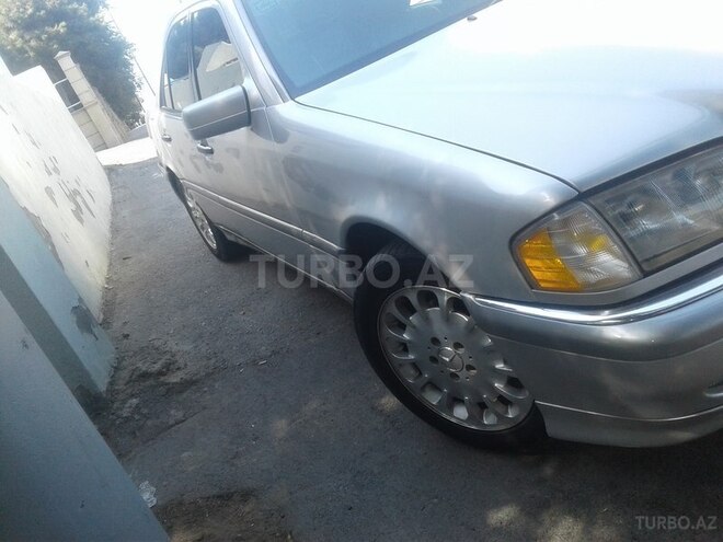 Mercedes  1999, 220,000 km - 0.3 l - Bakı
