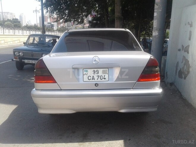 Mercedes  1999, 220,000 km - 0.3 l - Bakı