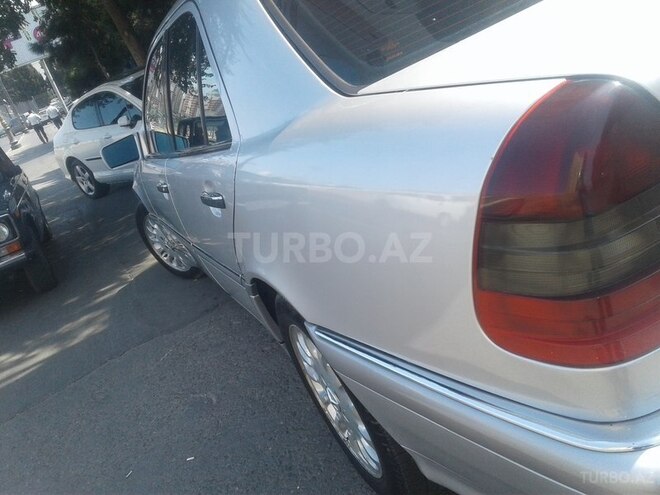 Mercedes  1999, 220,000 km - 0.3 l - Bakı