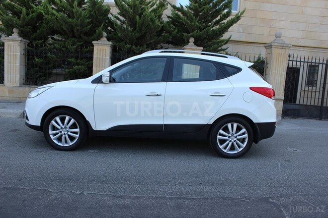 Hyundai ix35 2010, 112,000 km - 2.4 l - Bakı