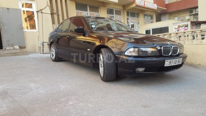 BMW 528 1999, 266,600 km - 2.8 l - Bakı