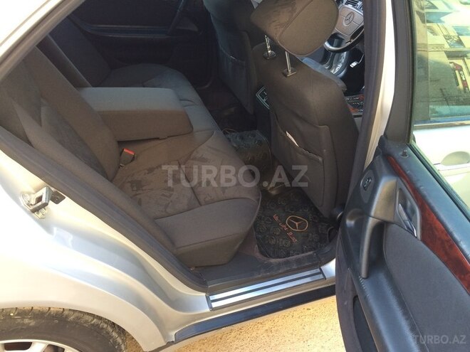 Mercedes E 230 1996, 392,000 km - 2.3 l - Bakı
