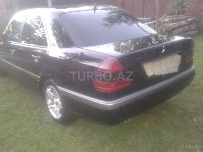 Mercedes C 200 1993, 290,569 km - 2.0 l - Balakən