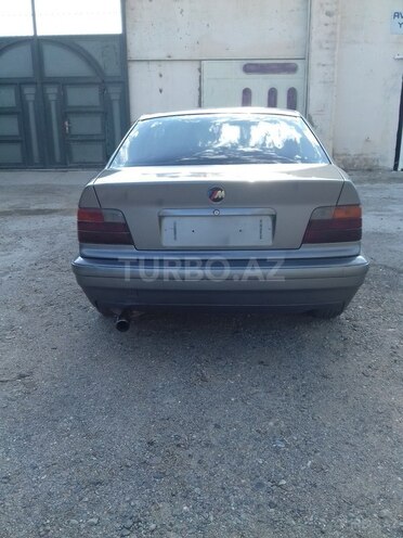 BMW 318 1993, 325,416 km - 1.8 l - Bakı
