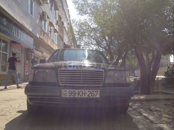 Mercedes E 280 1994, 360,000 km - 2.8 l - Bakı
