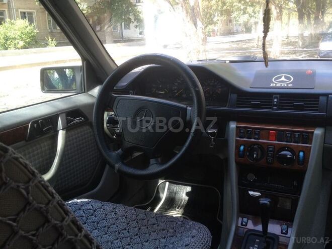 Mercedes E 280 1994, 360,000 km - 2.8 l - Bakı
