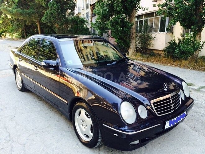 Mercedes E 240 2002, 109,000 km - 2.4 l - Bakı