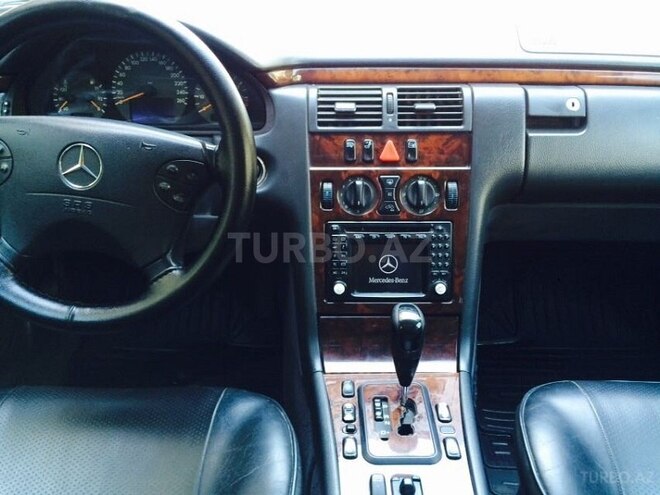 Mercedes E 240 2002, 109,000 km - 2.4 l - Bakı