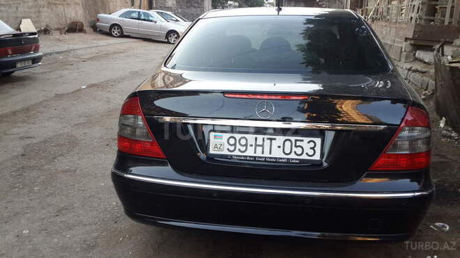 Mercedes E 220 2006, 239,000 km - 2.2 l - Bakı