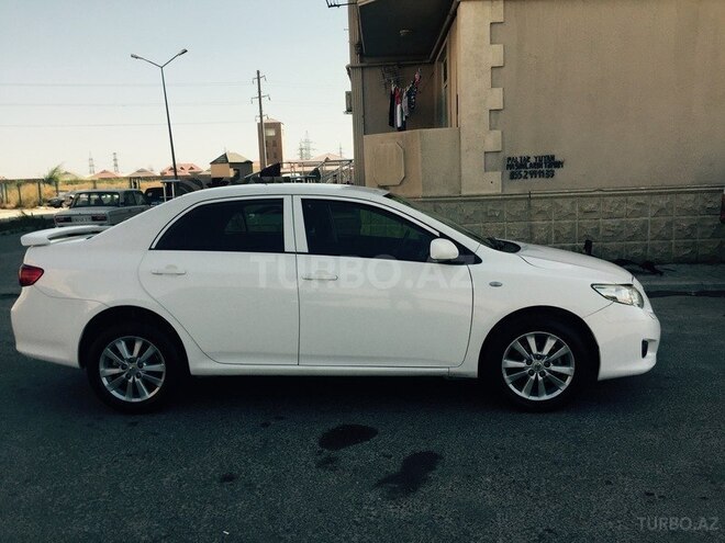 Toyota Corolla 2010, 200,000 km - 1.6 l - Bakı