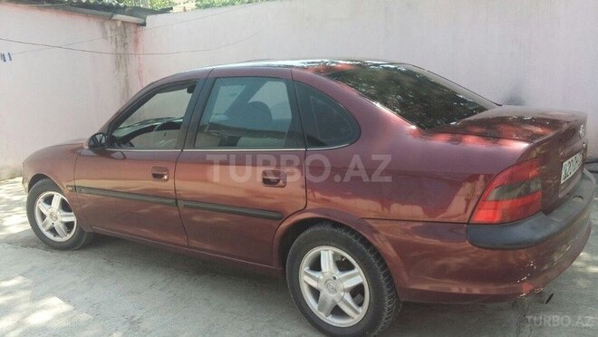 Opel Vectra 1997, 185,000 km - 2.0 l - Qazax