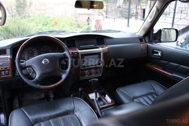 Nissan Patrol 2008, 220,000 km - 3.0 л - Bakı