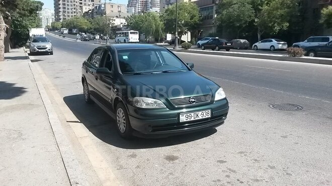 Opel Astra 2000, 284,000 km - 1.6 л - Bakı