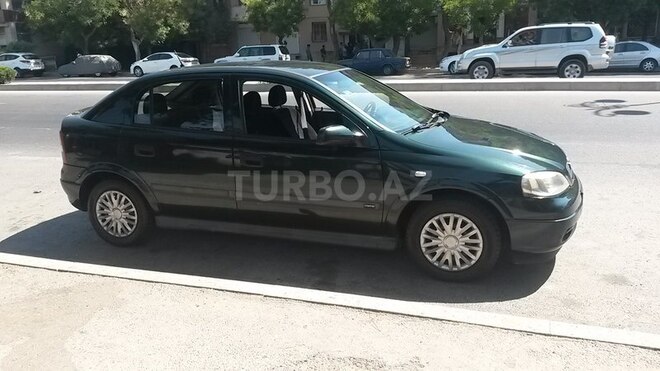 Opel Astra 2000, 284,000 km - 1.6 л - Bakı