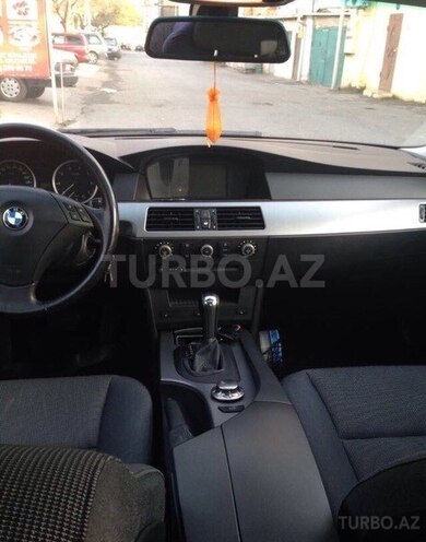 BMW 520 2005, 147,000 km - 2.2 l - Bakı