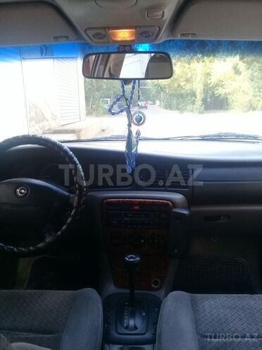 Opel Vectra 1997, 390,000 km - 2.0 l - Şirvan