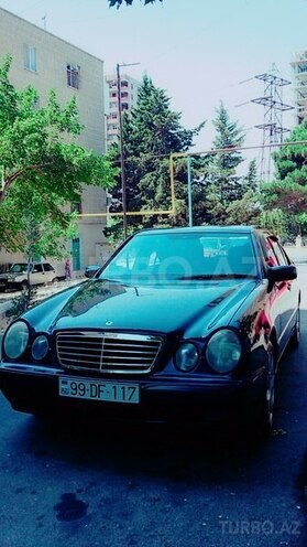 Mercedes E 220 2000, 520,000 km - 2.2 л - Bakı