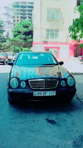 Mercedes E 220 2000, 520,000 km - 2.2 л - Bakı