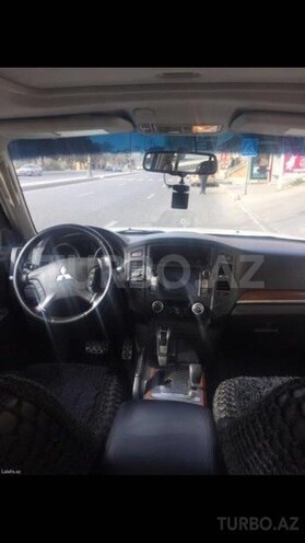 Mitsubishi Pajero 2009, 125,000 km - 3.0 l - Bakı