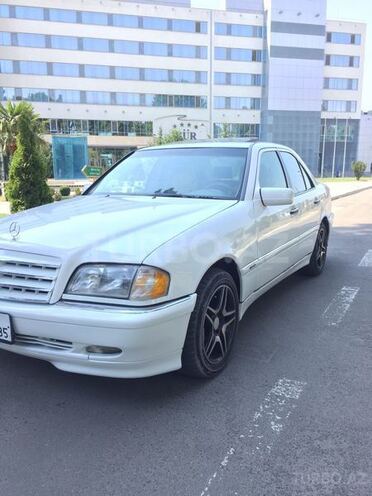 Mercedes C 230 1999, 185,000 km - 2.3 l - Mingəçevir