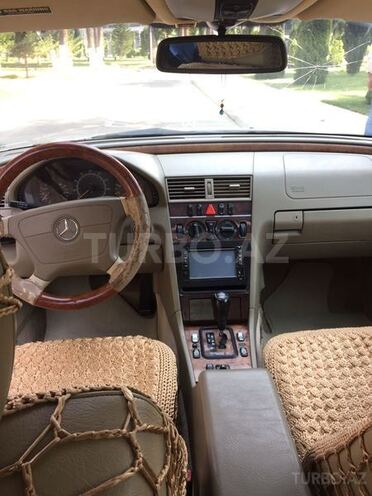 Mercedes C 230 1999, 185,000 km - 2.3 l - Mingəçevir
