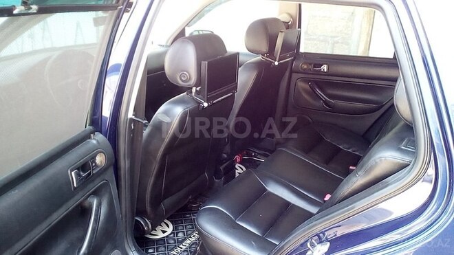 Volkswagen Golf 2002, 182,000 km - 2.0 l - Gəncə