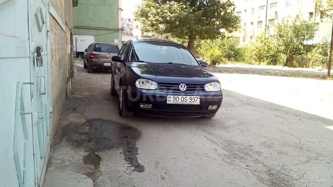 Volkswagen Golf 2002, 182,000 km - 2.0 l - Gəncə