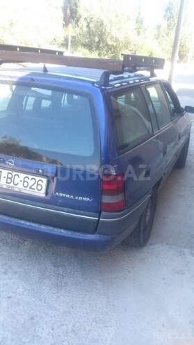 Opel Astra 1996, 375,000 km - 1.8 l - Bakı