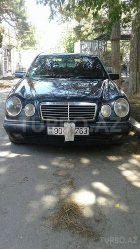 Mercedes E 240 1999, 345,000 km - 2.4 l - Bakı