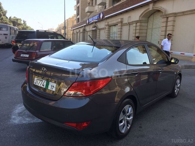 Hyundai Accent 2016, 18,000 km - 1.6 l - Bakı