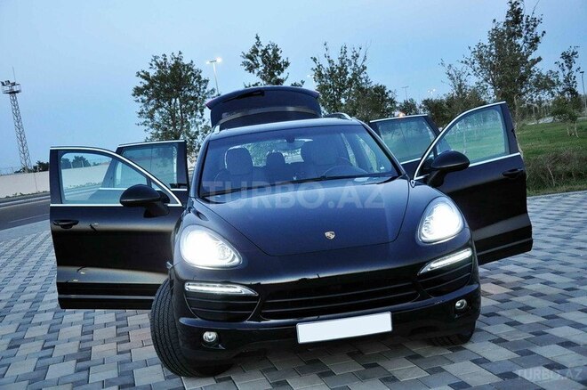 Porsche Cayenne 2013, 60,000 km - 3.6 л - Bakı
