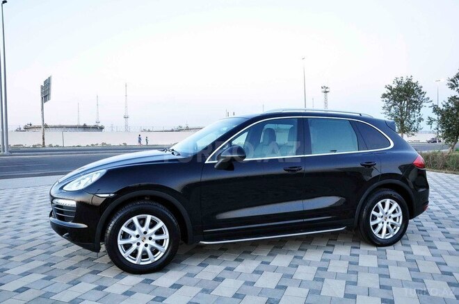 Porsche Cayenne 2013, 60,000 km - 3.6 л - Bakı