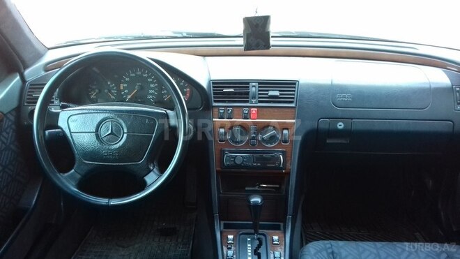 Mercedes C 250 1994, 683,800 km - 0.3 l - Bakı
