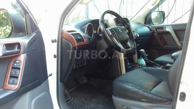 Toyota Prado 2013, 77,095 km - 2.7 l - Bakı