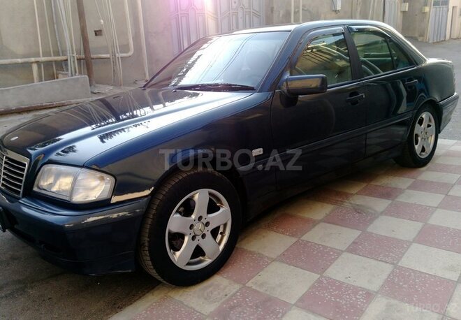 Mercedes C 240 1999, 267,562 km - 2.4 l - Bakı