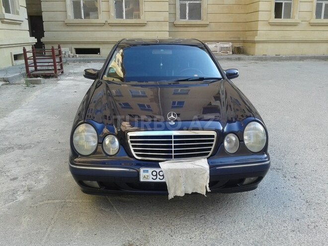 Mercedes E 240 2000, 182,700 km - 2.6 l - Bakı