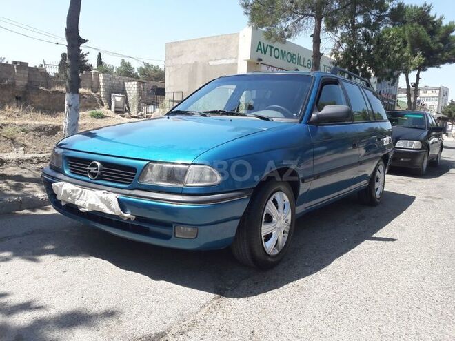 Opel Astra 1995, 355,650 km - 1.6 л - Sumqayıt