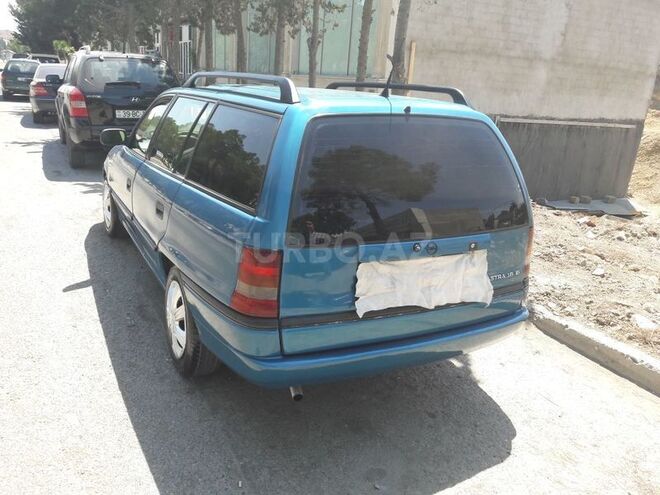Opel Astra 1995, 355,650 km - 1.6 л - Sumqayıt
