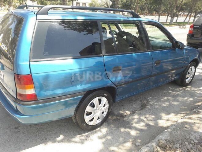 Opel Astra 1995, 355,650 km - 1.6 л - Sumqayıt