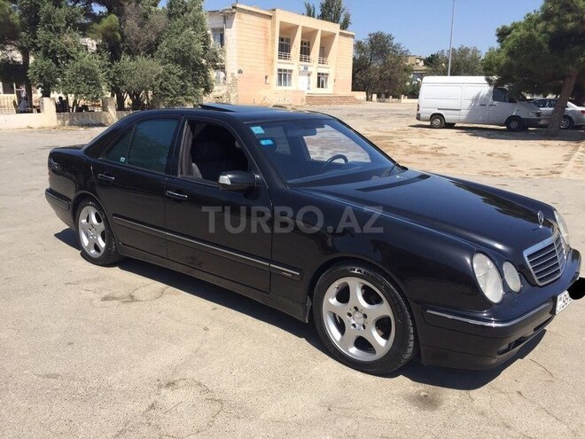 Mercedes E 240 2000, 271,000 km - 2.6 l - Bakı