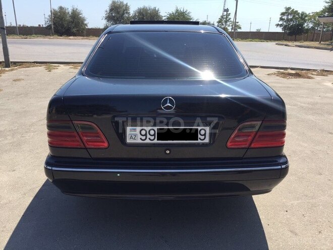 Mercedes E 240 2000, 271,000 km - 2.6 l - Bakı