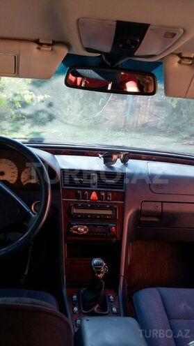 Mercedes C 220 1999, 350,680 km - 0.2 л - Masallı