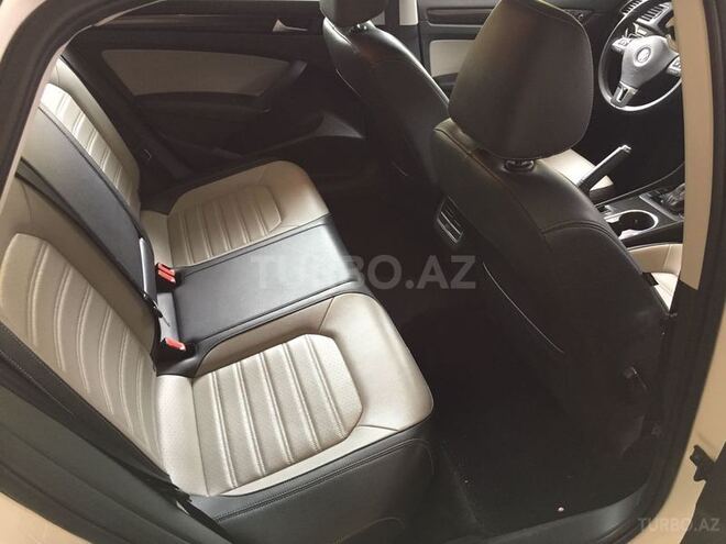 Volkswagen Passat 2014, 45,000 km - 1.8 l - Bakı