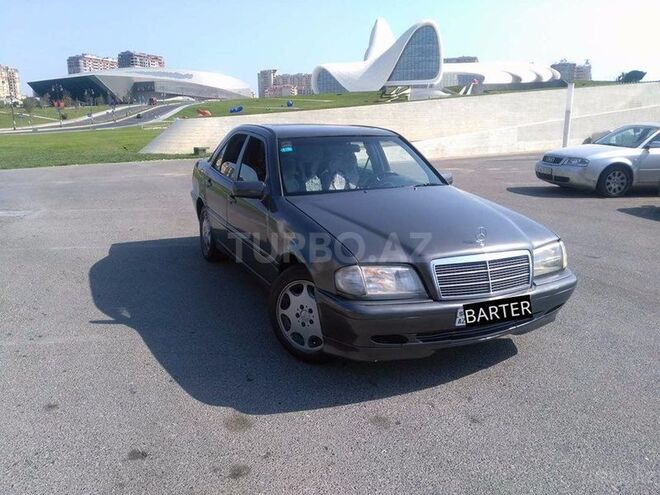 Mercedes C 180 1995, 467,000 km - 2.0 l - Bakı