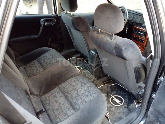 Opel Vectra 2000, 330,000 km - 1.6 l - Sumqayıt
