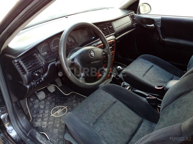 Opel Vectra 2000, 330,000 km - 1.6 l - Sumqayıt