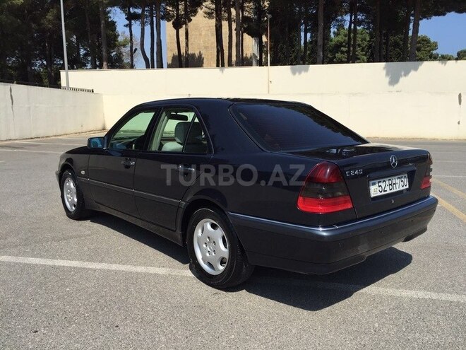 Mercedes C 240 1999, 187,000 km - 2.4 л - Sumqayıt