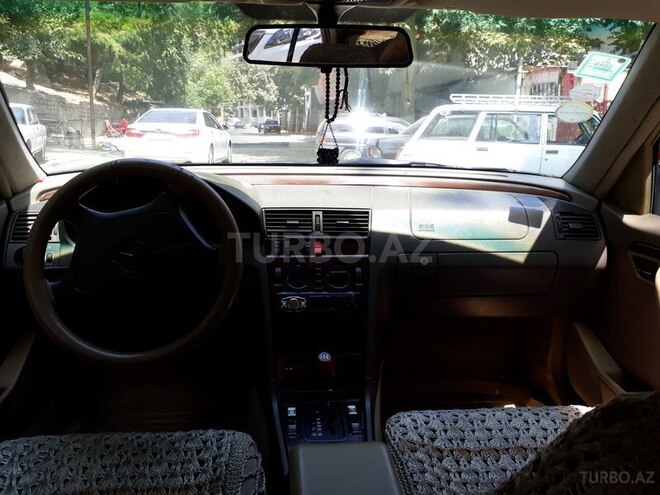 Mercedes C 220 1995, 250,000 km - 2.2 л - Bakı