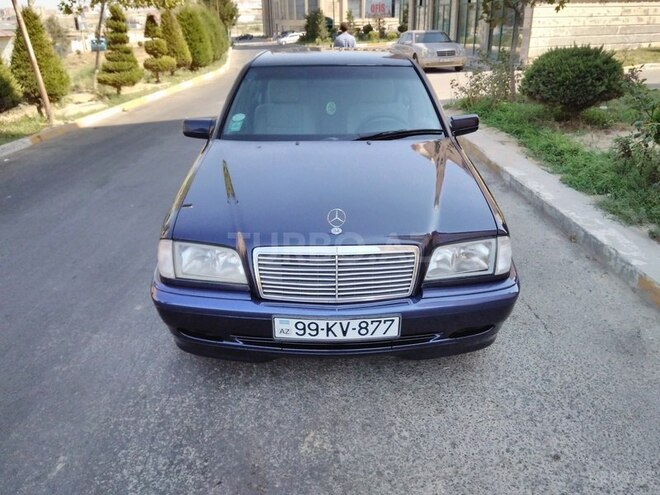 Mercedes C 200 2000, 212,000 km - 2.0 l - Sumqayıt